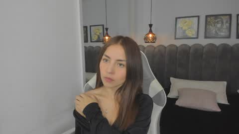 Kely online show from May 21, 2026, 11:06 am