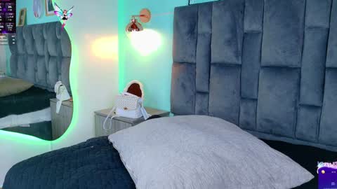   online show from February 2, 2025, 5:37 pm