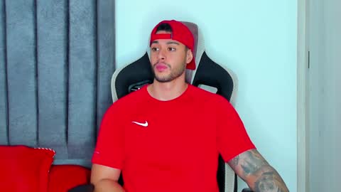 ken_mailik online show from February 7, 2025, 2:29 am