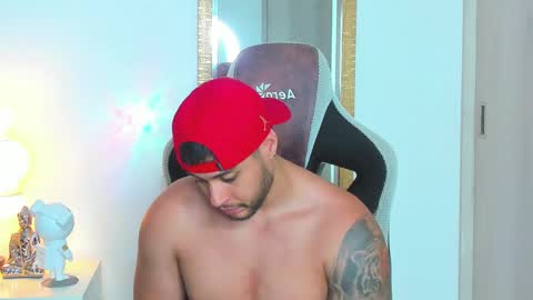 ken_mailik online show from February 25, 2025, 4:46 am