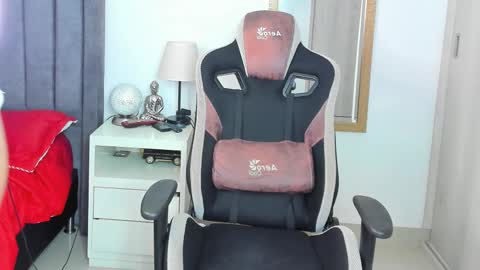 ken_mailik online show from March 24, 2026, 10:37 pm