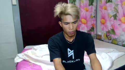 ken_minjun online show from July 21, 2026, 12:40 pm