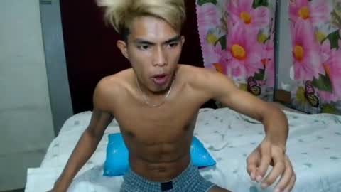 ken_minjun online show from July 28, 2026, 9:26 am