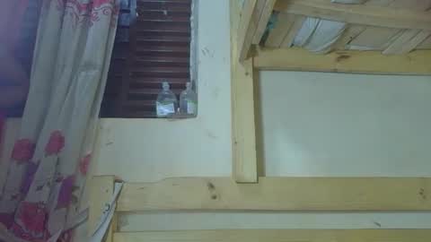 Snapshot of kenchy93 chatting on October 22, 2025, 6:02 am Kenchy online show from October 22, 2025, 6:02 am