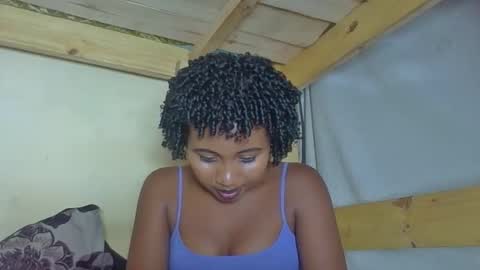 Snapshot of kenchy93 chatting on November 3, 2025, 5:03 pm Kenchy online show from November 3, 2025, 5:03 pm