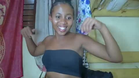 Snapshot of kenchy93 chatting on November 16, 2025, 6:46 pm Kenchy online show from November 16, 2025, 6:46 pm