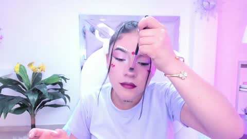 Kendall Jenner online show from January 30, 2025, 2:16 am