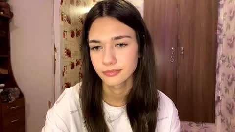 kendaldischner online show from November 18, 2025, 10:52 am