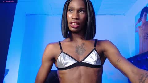 kendallgil online show from February 22, 2025, 8:18 am