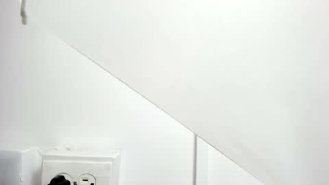 Kendra London online show from February 28, 2026, 11:22 am