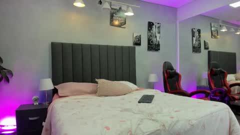 Kendra London online show from March 21, 2026, 11:15 am