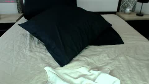 Snapshot of kendra_squirts chatting on July 17, 2026, 5:58 am Kendra online show from July 17, 2026, 5:58 am