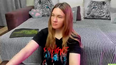 Kendra online show from March 3, 2026, 12:39 am