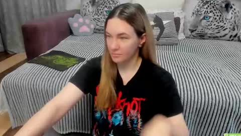 Snapshot of kendra_xx_ chatting on April 26, 2026, 11:46 pm Kendra online show from April 26, 2026, 11:46 pm