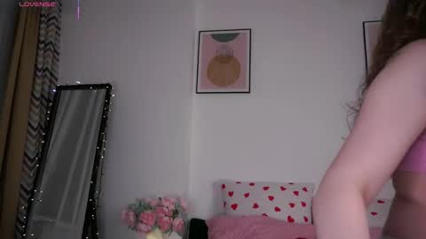 Snapshot of kendraedger chatting on May 30, 2026, 11:02 pm Kira online show from May 30, 2026, 11:02 pm