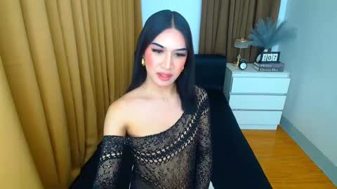 Kendra online show from March 7, 2025, 4:44 pm