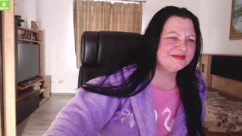 Kendra online show from March 19, 2026, 2:43 pm