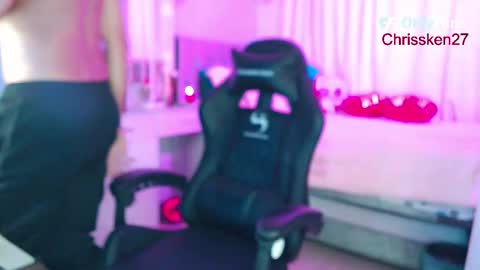 Chriss Morales online show from February 18, 2025, 11:44 am