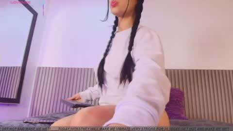 Snapshot of kenia_sweetie chatting on May 28, 2026, 11:18 am kenia_sweetie online show from May 28, 2026, 11:18 am