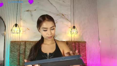 kenia_sweetie online show from July 13, 2026, 10:18 am