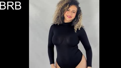 kenia_thompsom01 online show from May 15, 2026, 8:54 am