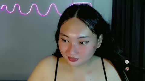 kennaxx69 online show from February 17, 2026, 10:38 pm