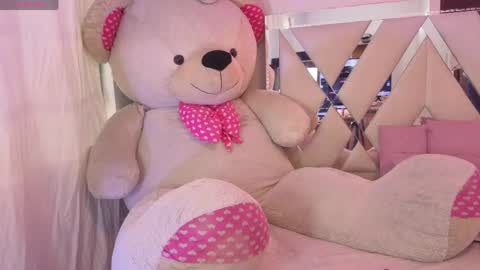 kenndal_tay online show from May 16, 2026, 8:07 pm