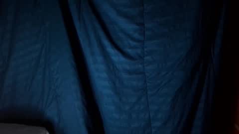 Snapshot of kennerfox77 chatting on December 17, 2024, 4:45 am Kennfox777 online show from December 17, 2024, 4:45 am