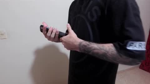 Snapshot of kennerfox77 chatting on December 4, 2025, 1:48 am Kennfox777 online show from December 4, 2025, 1:48 am