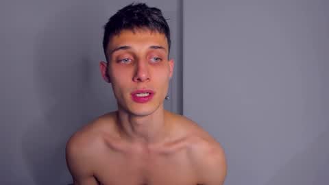 Peter     online show from October 28, 2025, 8:33 pm