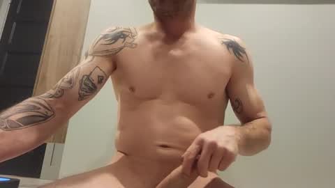 kenw34 online show from December 11, 2024, 9:45 pm