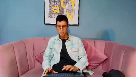 Keny Romero online show from July 21, 2026, 1:35 pm