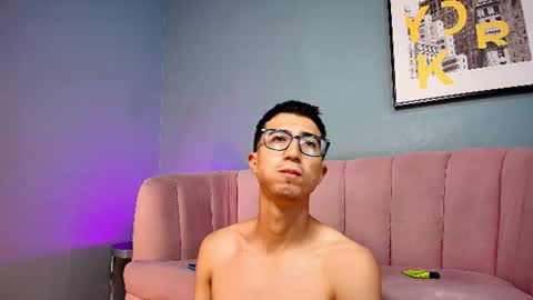 Keny Romero online show from July 28, 2026, 7:39 pm