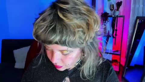 Kenzie online show from November 29, 2025, 7:00 am