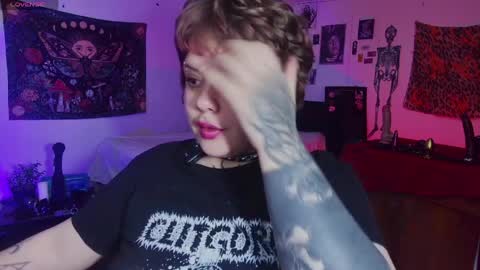 Kenzie online show from April 2, 2026, 5:16 am