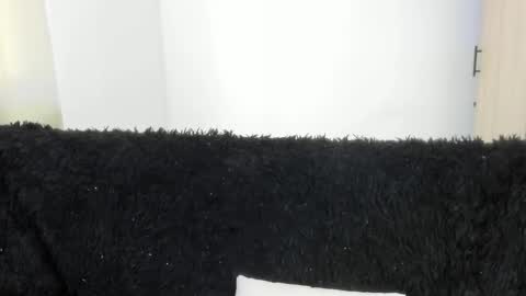 Kerly online show from October 16, 2025, 8:21 pm