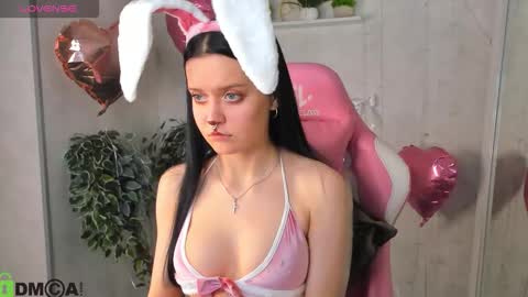 Snapshot of kessi_millis chatting on February 14, 2026, 1:02 am kessi_millis online show from February 14, 2026, 1:02 am