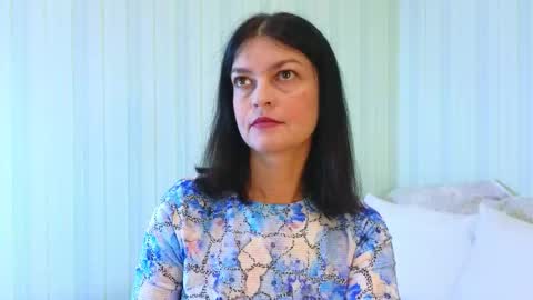 Catherine online show from October 20, 2025, 6:58 am