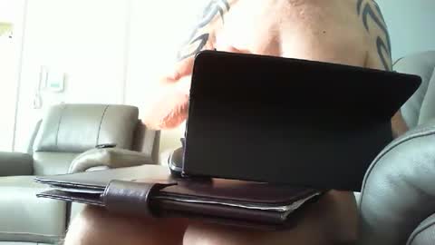 Snapshot of kevee1955 chatting on May 1, 2026, 7:13 am Daddyo online show from May 1, 2026, 7:13 am