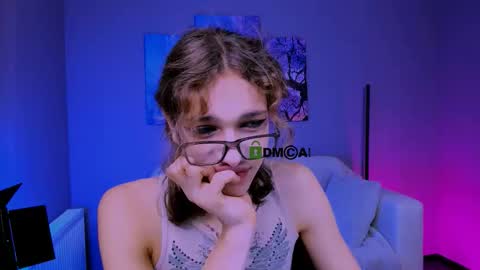 kevi here online show from September 23, 2025, 7:17 pm