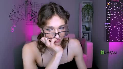 kevi here online show from September 24, 2025, 8:34 pm