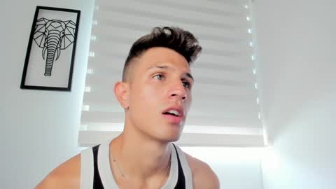 Snapshot of kevin_ahs1 chatting on January 21, 2025, 3:21 pm Kevin Ahs online show from January 21, 2025, 3:21 pm