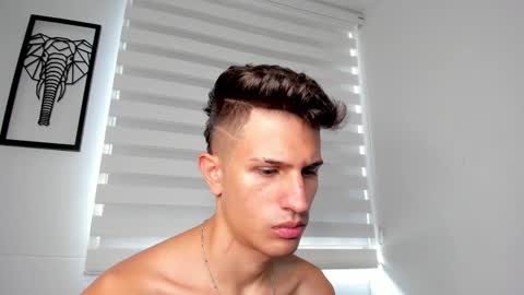 Snapshot of kevin_ahs1 chatting on February 18, 2025, 6:15 pm Kevin Ahs online show from February 18, 2025, 6:15 pm