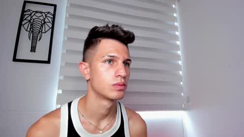 Snapshot of kevin_ahs1 chatting on February 21, 2025, 3:10 pm Kevin Ahs online show from February 21, 2025, 3:10 pm