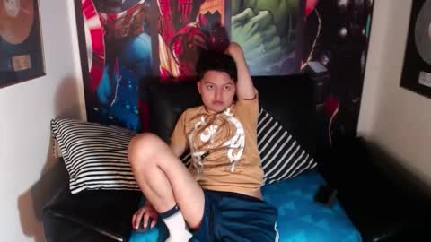 Snapshot of kevin_charless chatting on March 2, 2026, 11:06 am Kevin online show from March 2, 2026, 11:06 am