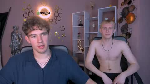 Snapshot of kevin_nix_ chatting on May 17, 2026, 10:00 am kevin_nix_ online show from May 17, 2026, 10:00 am
