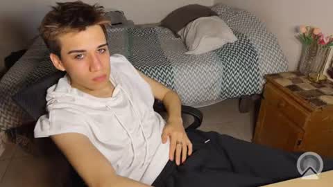 kevonly online show from July 29, 2026, 6:44 am