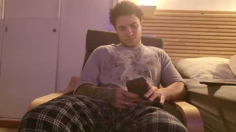 Snapshot of kevinwolf777 chatting on March 16, 2026, 3:12 am Kevin online show from March 16, 2026, 3:12 am