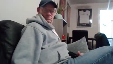 kevlooking4sez online show from January 12, 2025, 8:36 pm