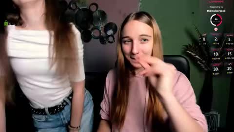 Snapshot of keylas_moan chatting on December 1, 2025, 1:38 pm Keylas online show from December 1, 2025, 1:38 pm